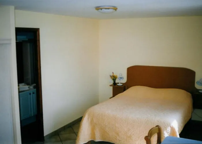 Les Chantenées Maison d'hôtes